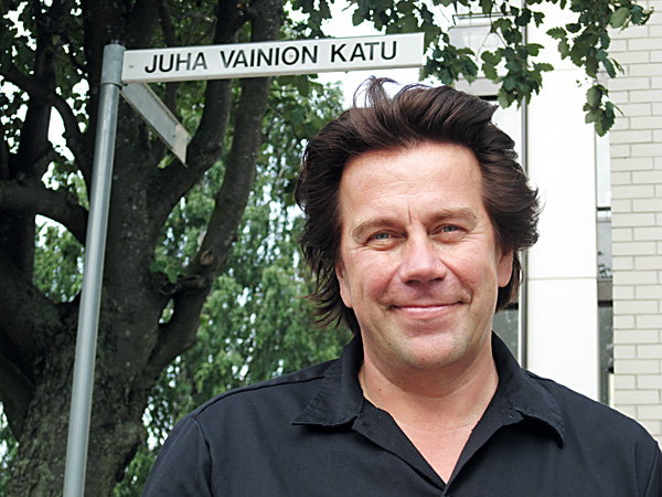 Mikko Kuustoselle Juha Vainio -palkinto 2011