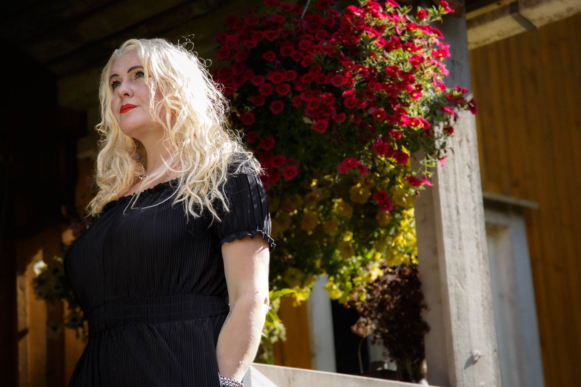 Nimensä veroinen Sana